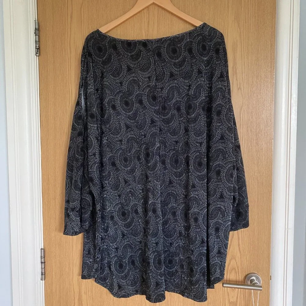 Lovedrobe Black and Silver Geometric Patterned Dress (Women’s Size UK 24) - Picture 4 of 6
